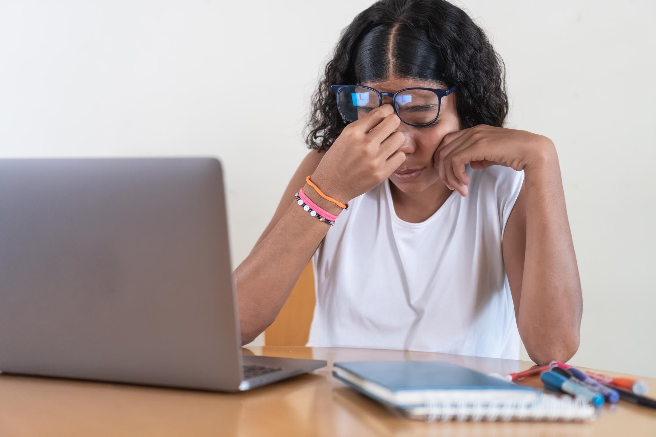 symptome fatigue oculaire